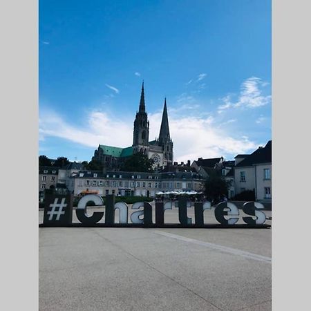 Le Nicole Daire Chartres Dış mekan fotoğraf