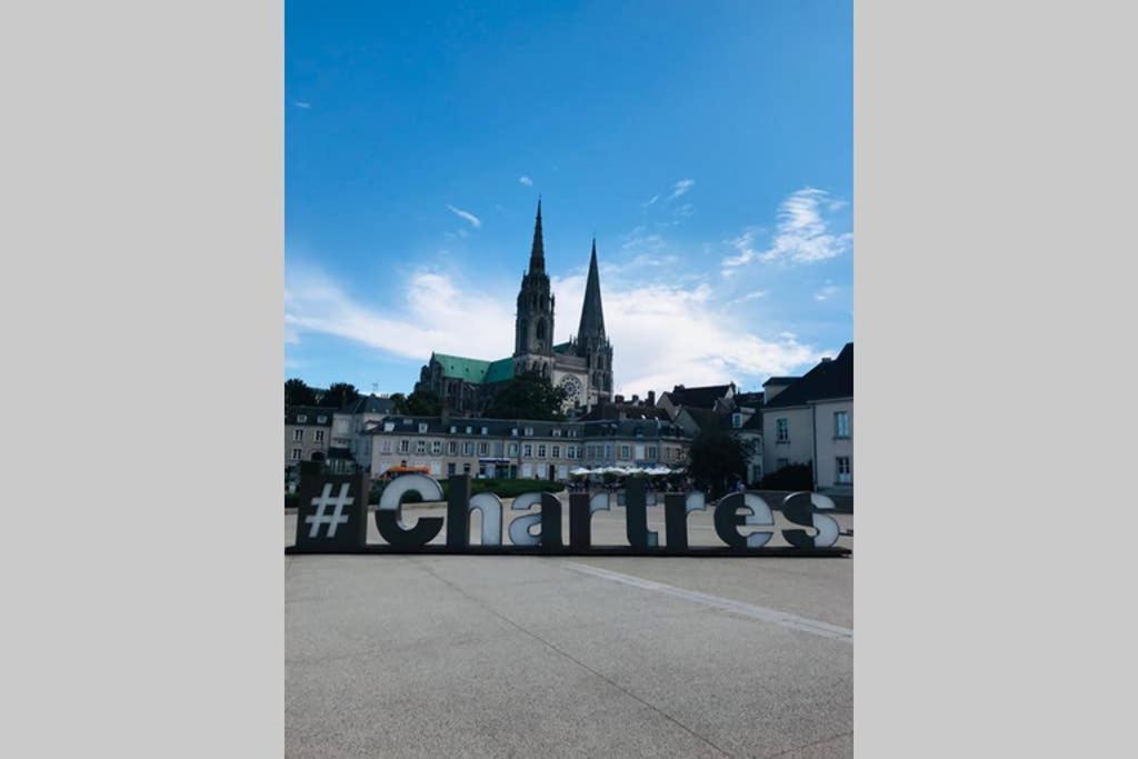 Le Nicole Daire Chartres Dış mekan fotoğraf